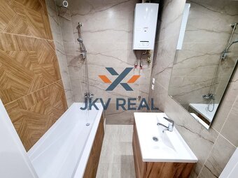 PREDAJ 4-IZB.BYT PO REKONŠTRUKCII ČAKÁ NA PRVÉHO MAJITEĽA, B - 7