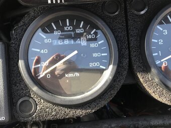Honda Africa Twin 750,RD07 - 7