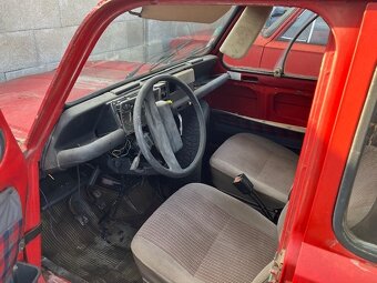 Predám dve vozidlá Renault 4 - 7