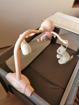 Cestovná postieľka Kinderkraft Joy Pink s komplet doplnkami - 7