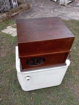 Starý gramofón Parlophon - 7