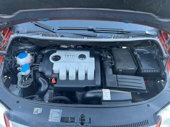 Volkswagen Touran 2.0 TDI cross - 7