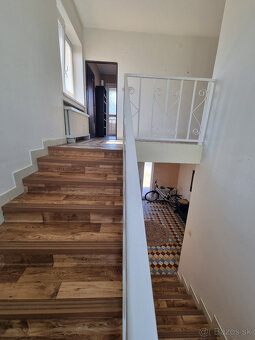 RODINNÝ DOM NA POZEMKU 757m2 TOMÁŠIKOVO -GALANTA +ZN.POSUDOK - 7