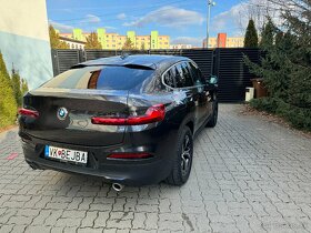 BMW X4 XDrive20i Advantage A/T - 7