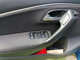 Predám VW Polo 1,2 TSI 81kW, 2016,97000km - 7