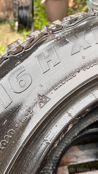 ⚫️Pneu 225/75 r16 - 7