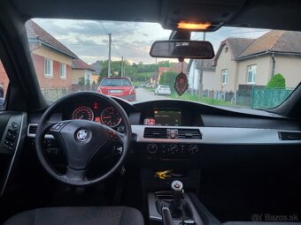 BMW E60 525d manuál - 7