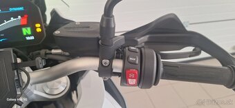 Predám motocykel BMW F900XR - 7