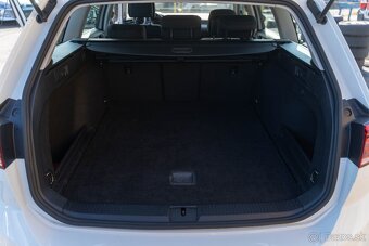 VW Passat -2020- B8,5 2.0 TDI EVO DSG Business - 7