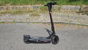 Elektrická kolobežka Ducati Pro III - 7