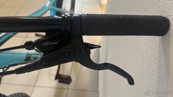 GT Avalanche horský bike veľkosť L - 7