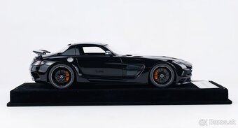 Mercedes-Benz SLS AMG | Henson&Heaven 1/18 - 7