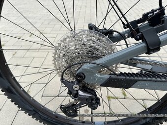 Focus THRON 6.8 L - 7