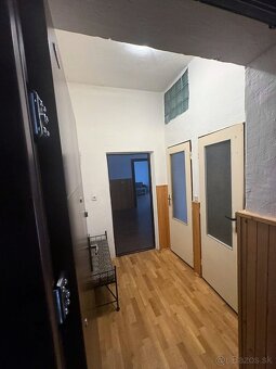 Na prenajom 2-izb. byt s rozlohou 75m2 na Zeleznicnej ulici - 7