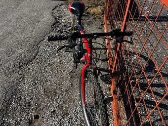 Predám horský bicykel 26 + prilba - 7