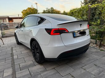 Tesla model Y Performance 10/2022 , 393 KW 77k km - 7