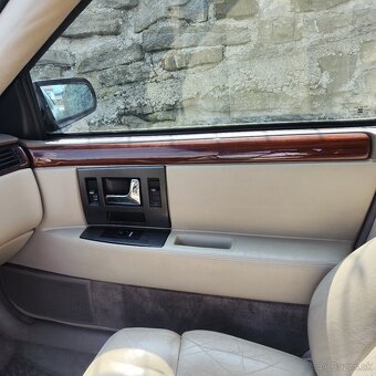 Cadillac Sevilla - 7