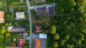 Únik z mesta: Rodinný dom v nádhernej podhorskej prírode s p - 7