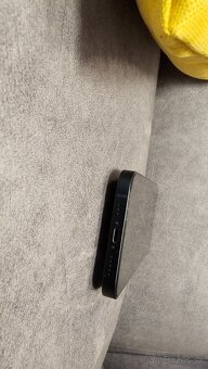 Predám iPhone 13 – Midnight - 7