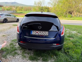 Lancia Delta 1.9 JTD Twinturbo 140kw - 7