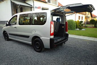 PEUGEOT EXPERT TEPEE 1.6 HDi 8 miest ( 9 v dokladoch ),ŤAŽNE - 7