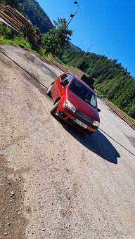Predám Fiat Punto 1.2 44kw 2008 - 7