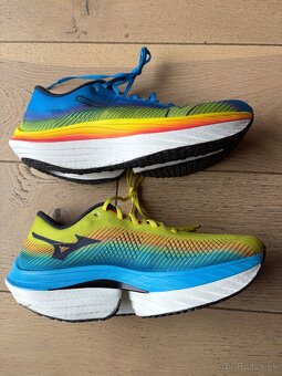 Pánske bežecké topánky Mizuno Wave Rebellion Pro - 7