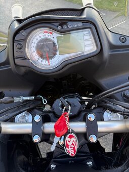Suzuki V-strom DL 650 A 4800 km - 7