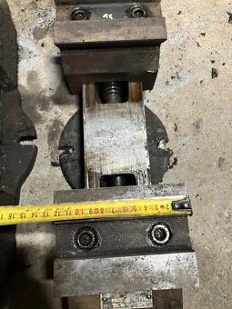 Pritmaticky zverák - 7