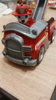 Tlapkova patrola - autička - 7