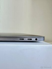 Apple Macbook Pro 2017 • 13" • i7 • 16GB • 500GB • TOUCHBAR - 7