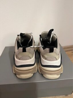 Balenciaga triple S - 7
