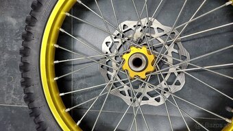SUZUKI RMZ Kolesá - 7