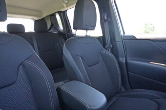 Jeep Renegade 1.0 GSE Night Eagle - 26000km - 7