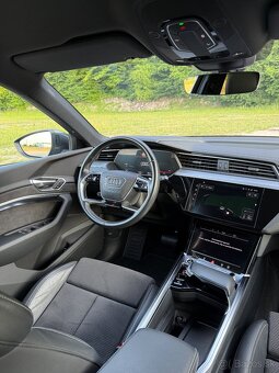 Audi e-tron 50 quattro S line Sportback - 7