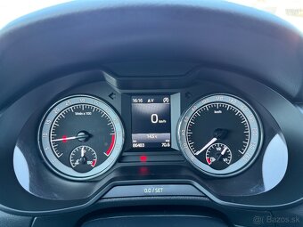Škoda Octavia Combi 86.000 km 2.0 TDI 110kW, manuál - 7