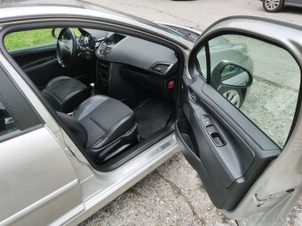Peugeot 207 1.6 THP - 110 kW(150 koní), ťažné, strešné okno - 7