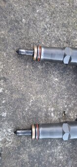 038130073AJ Vstrekovacie trysky VW Group 1.9TDI 74kw - 7