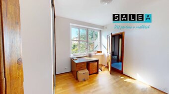 ŽILINA ČASŤ BÁNOVÁ - 6 IZBOVÝ RODINNÝ DOM ROZDELENÝ NA 2 BYT - 7