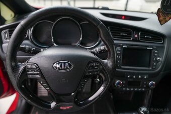 Kia ProCeed GT - 7