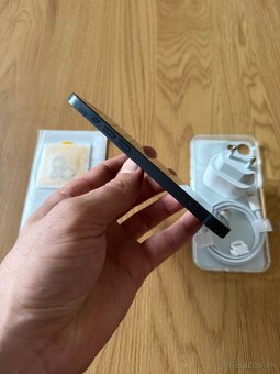 iPhone 13 128 gb Midnight v záruke + príslušenstvo - 7