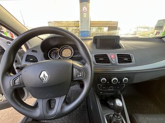 Renault Megane Grandtour 1.6 benzin - 7