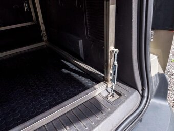 Vstavba na spanie do Ford Tourneo Connect Grand - 7