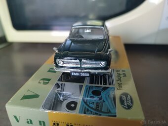 1:43 Ford Zephyr 6 MK III - 7