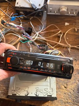 Pioneer AVH-290BT - 7