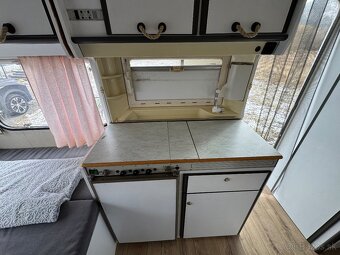 Karavan Chateau 380 - 7