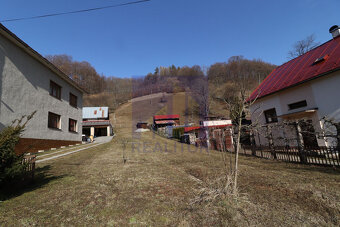 Ponúkame na predaj stavebný pozemok na rodinný dom, 520 m2 - 7