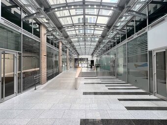 | administratívne priestory v bussiness centre v BA I - 7