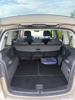 Volkswagen Touran 1.6 TDI - 7