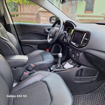 Jeep Compass1,4 multiair, limited, benzín, manual - 7